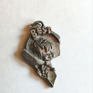 Vintage‎ Flintstones Pebbles Best Friends Pendant Hanna Barbera Pewter Charm